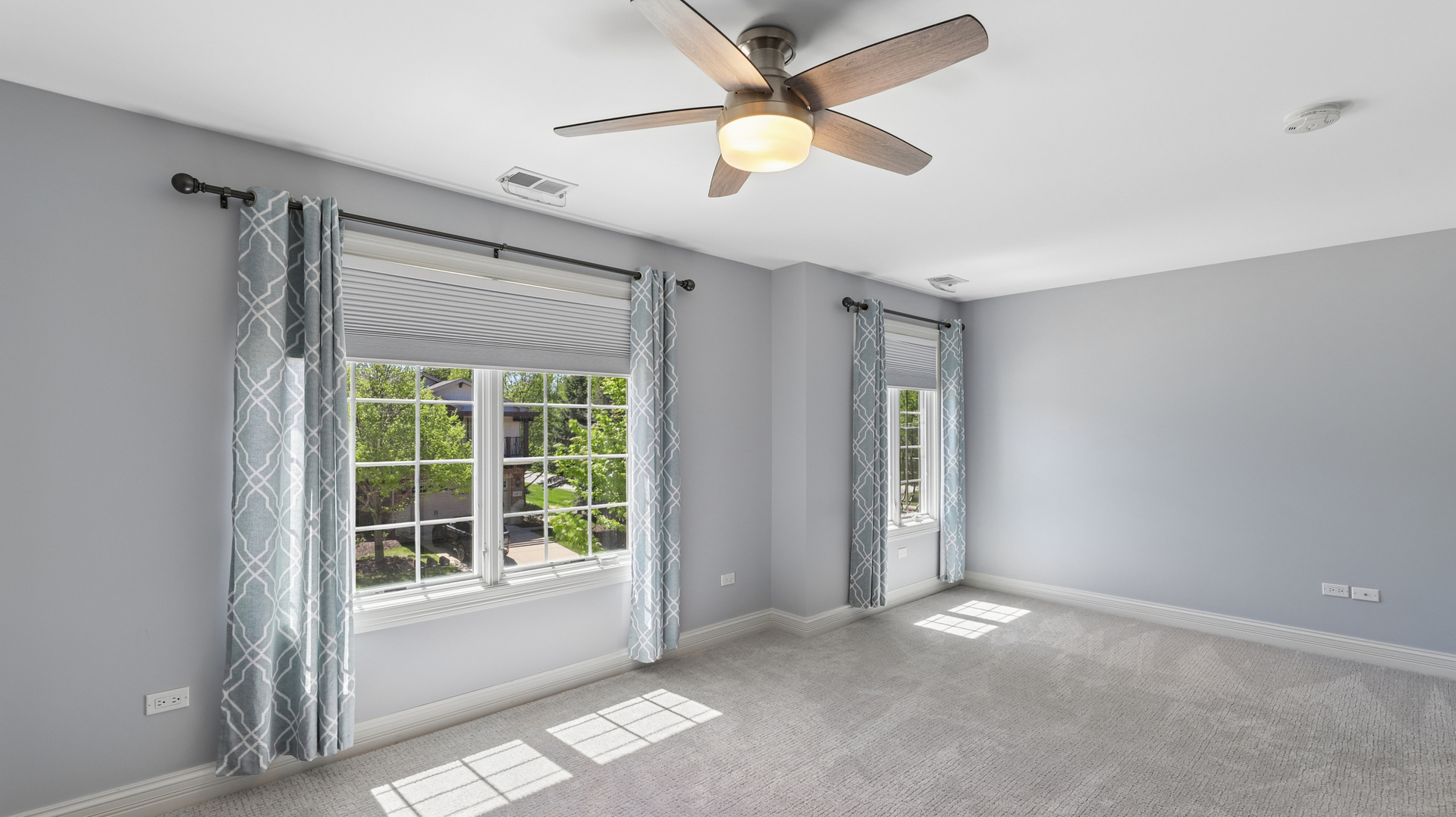 2466 Nicola Court, Addison, IL 60101