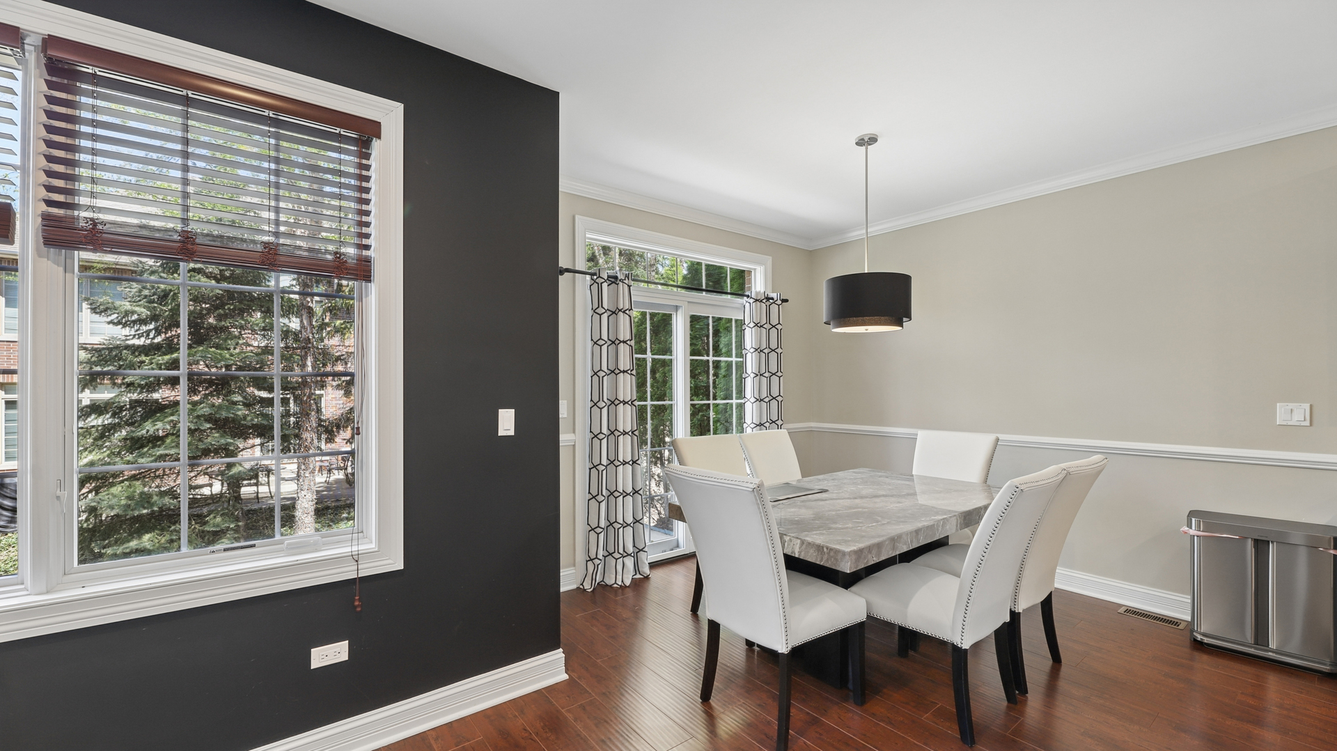 2466 Nicola Court, Addison, IL 60101