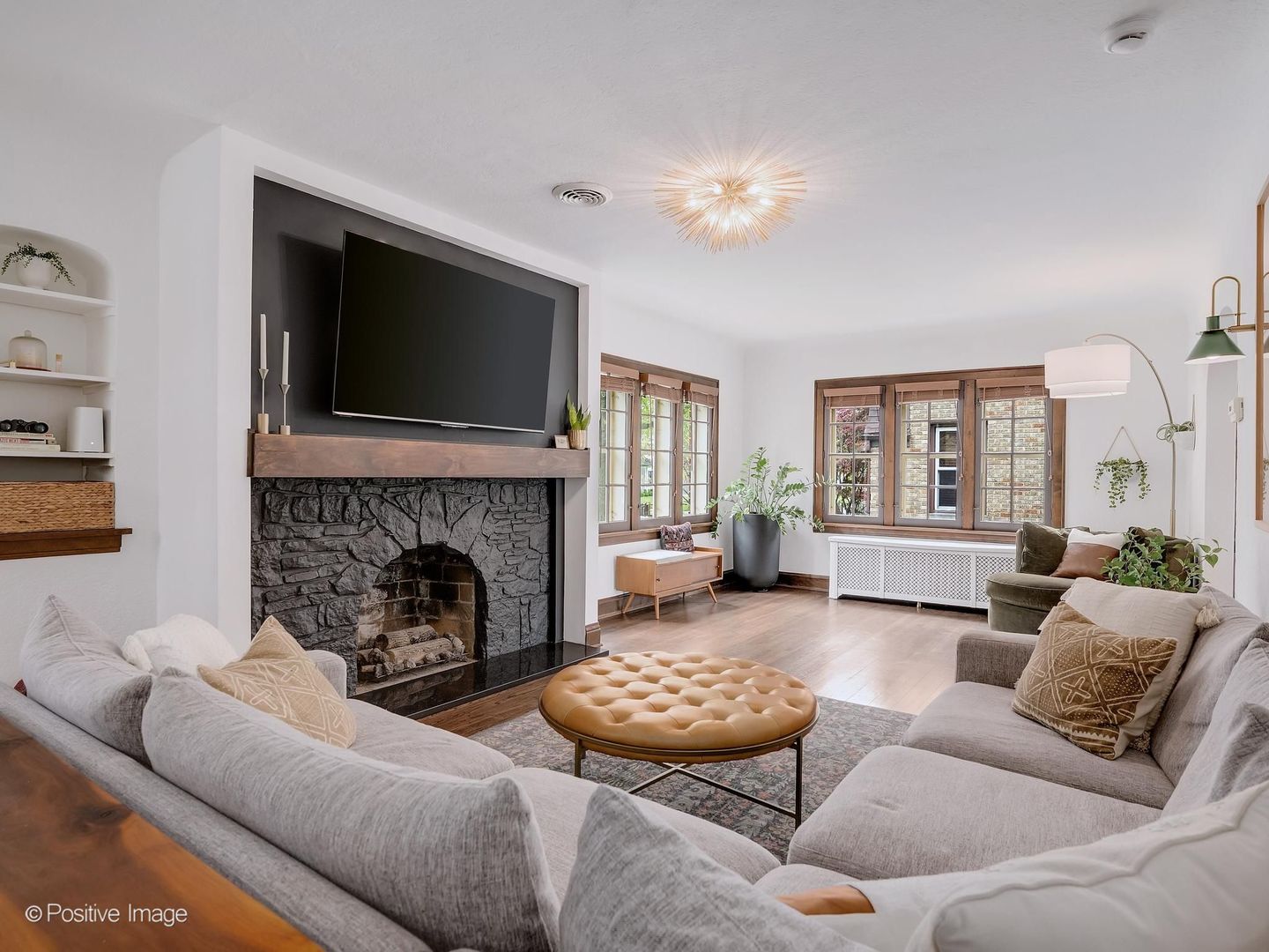 422 S Prospect Avenue, Elmhurst, IL 60126