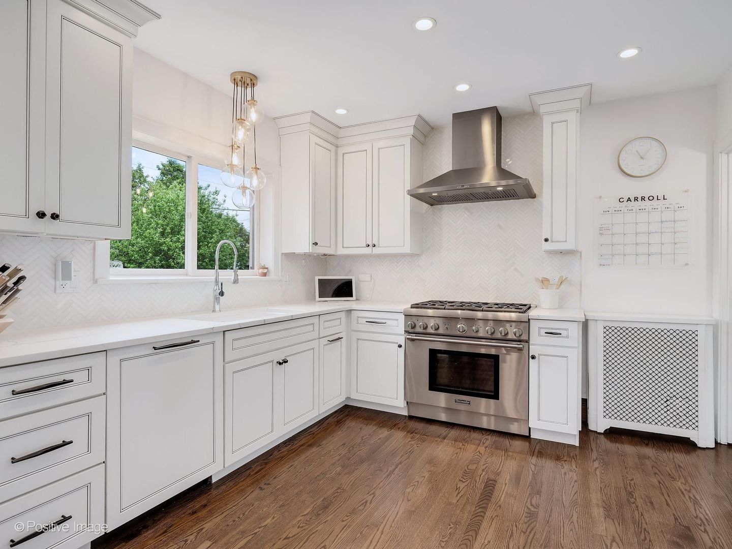 422 S Prospect Avenue, Elmhurst, IL 60126