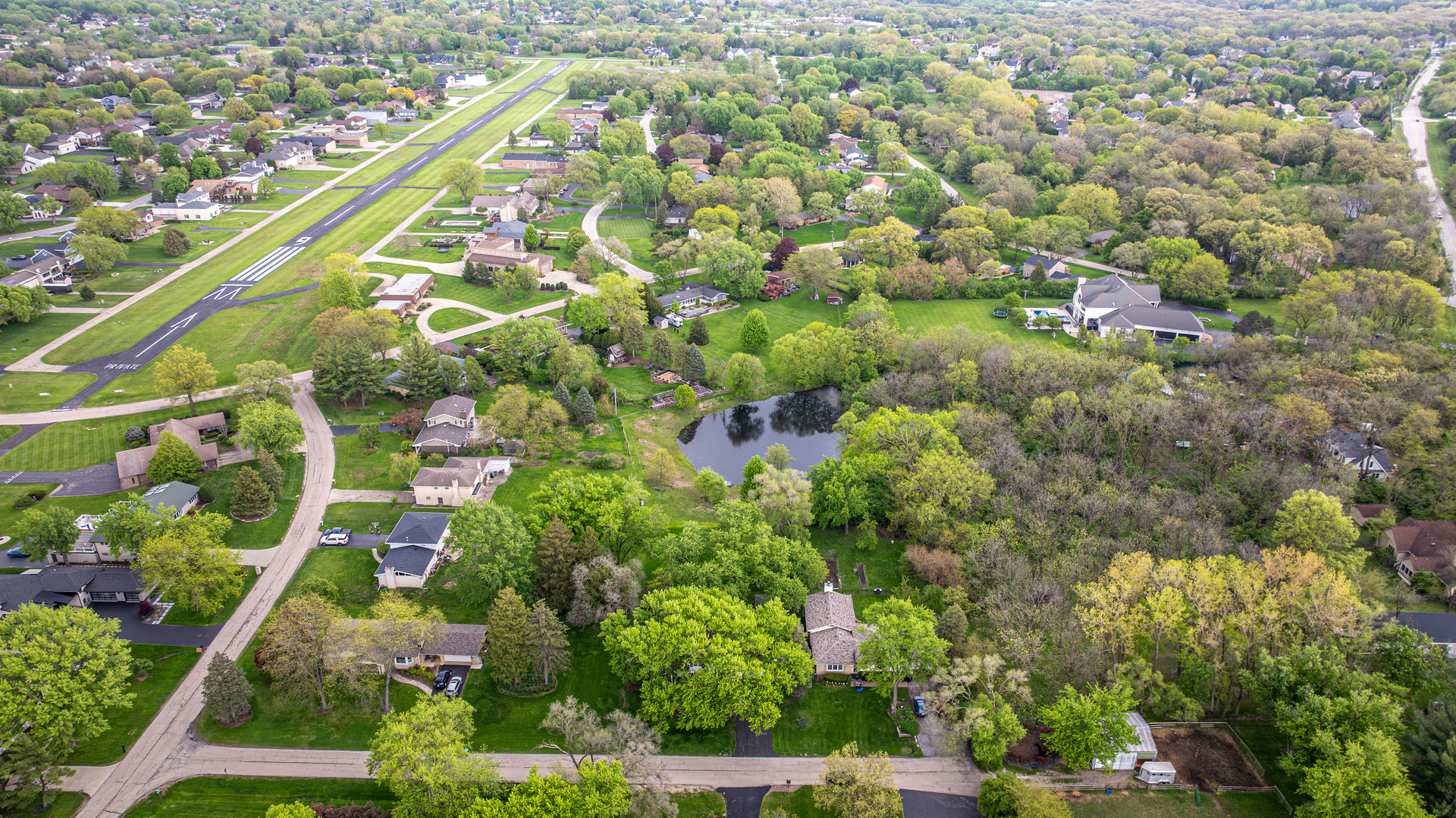 8607 Main Street, Downers Grove, IL 60516