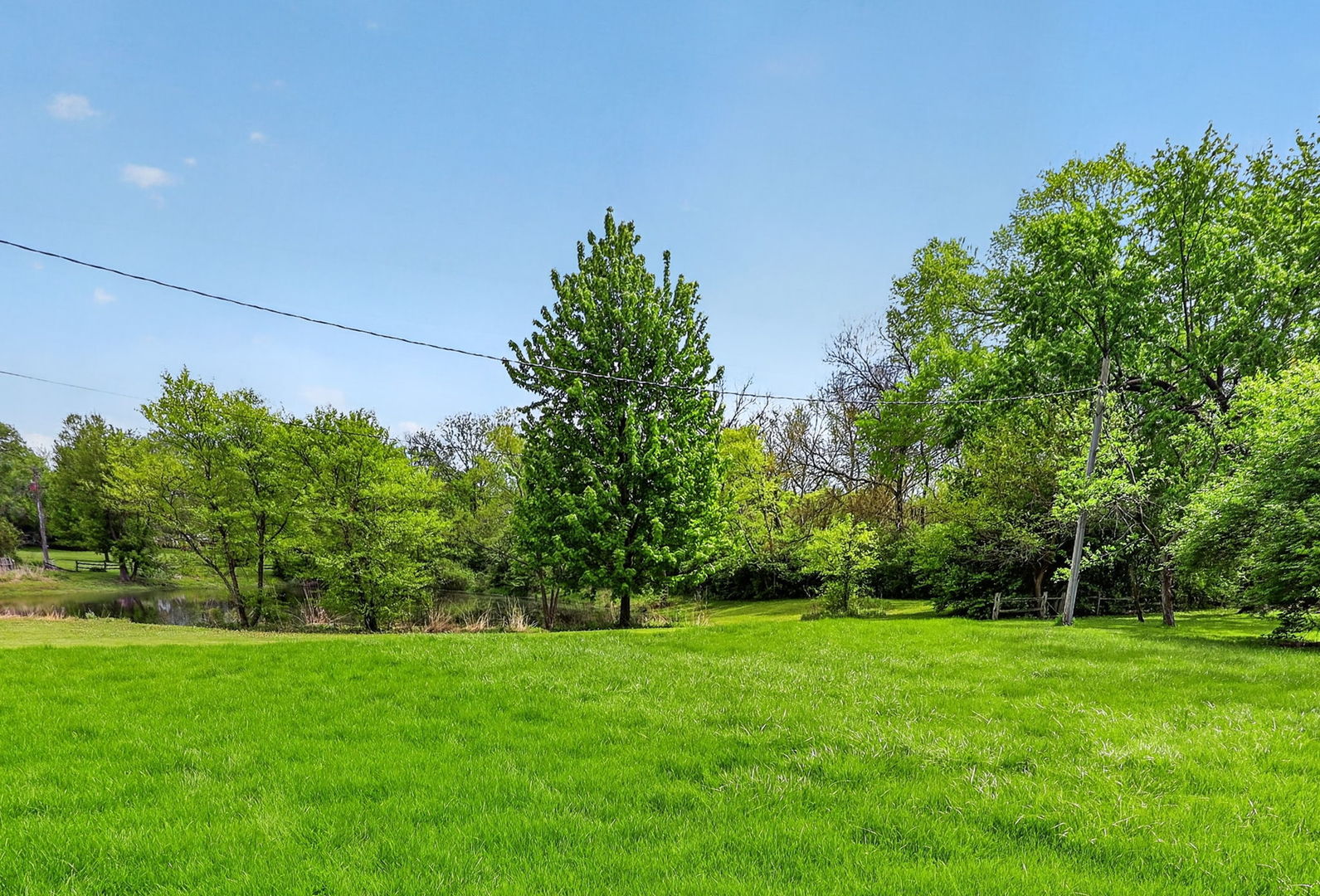 8607 Main Street, Downers Grove, IL 60516