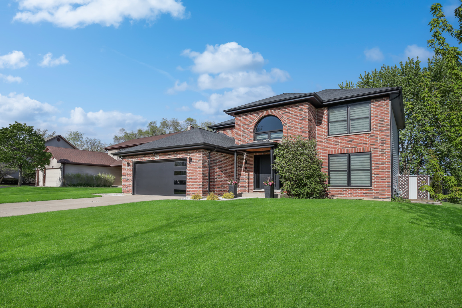 810 Kent Circle, Bartlett, IL 60103