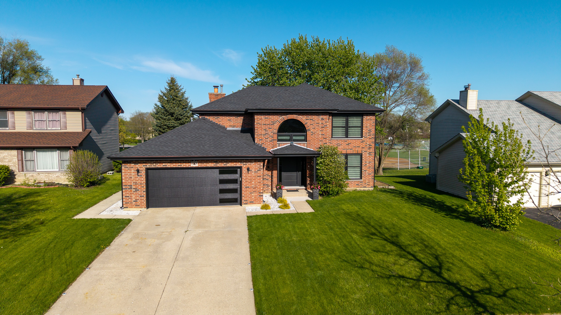810 Kent Circle, Bartlett, IL 60103