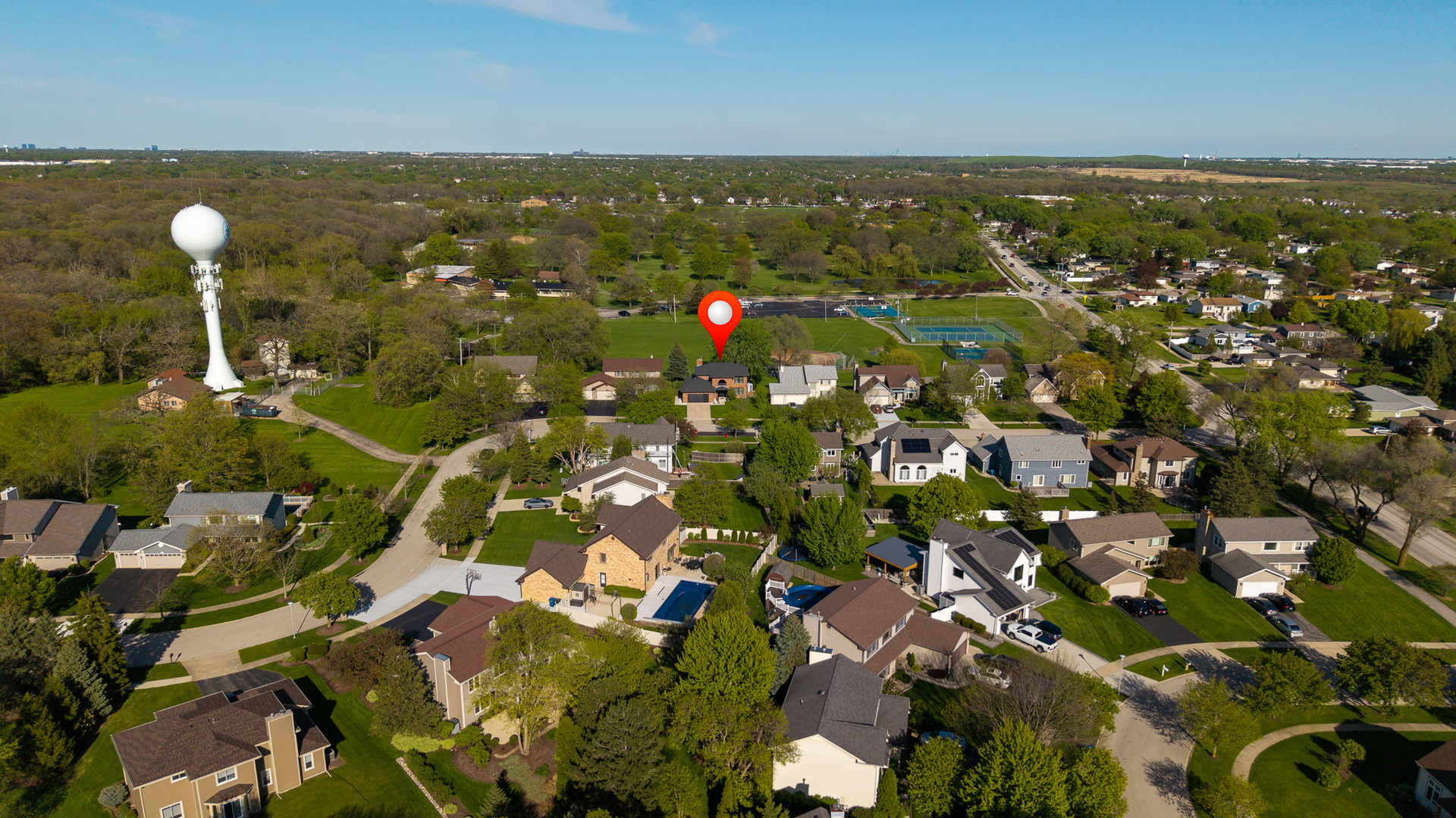 810 Kent Circle, Bartlett, IL 60103