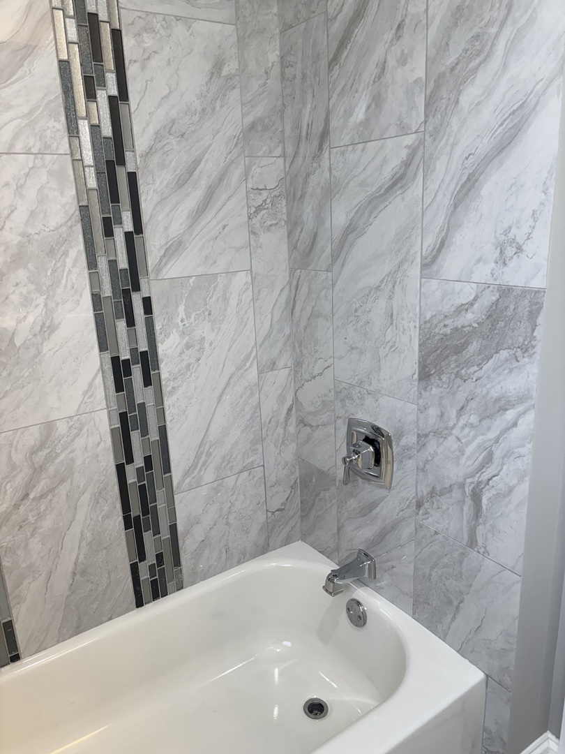 7737 S Champlain Avenue, Chicago, IL 60619