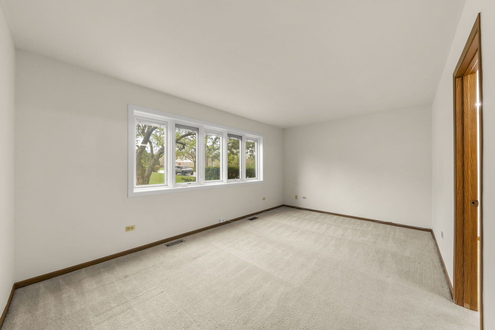 9371 Windsor Parkway #160, Tinley Park, IL 60487