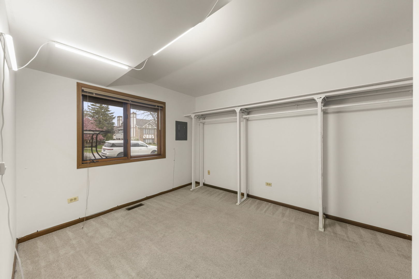 9371 Windsor Parkway #160, Tinley Park, IL 60487
