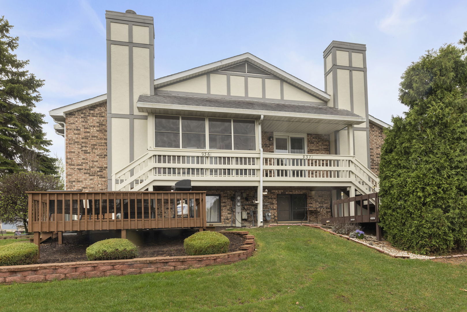 9371 Windsor Parkway #160, Tinley Park, IL 60487