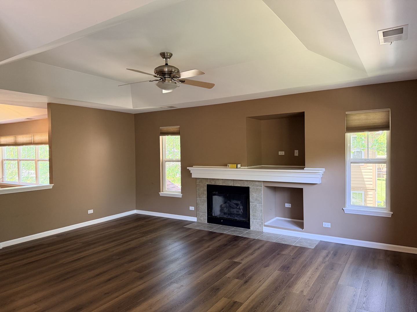 1974 CRENSHAW Circle #1974, Vernon Hills, IL 60061