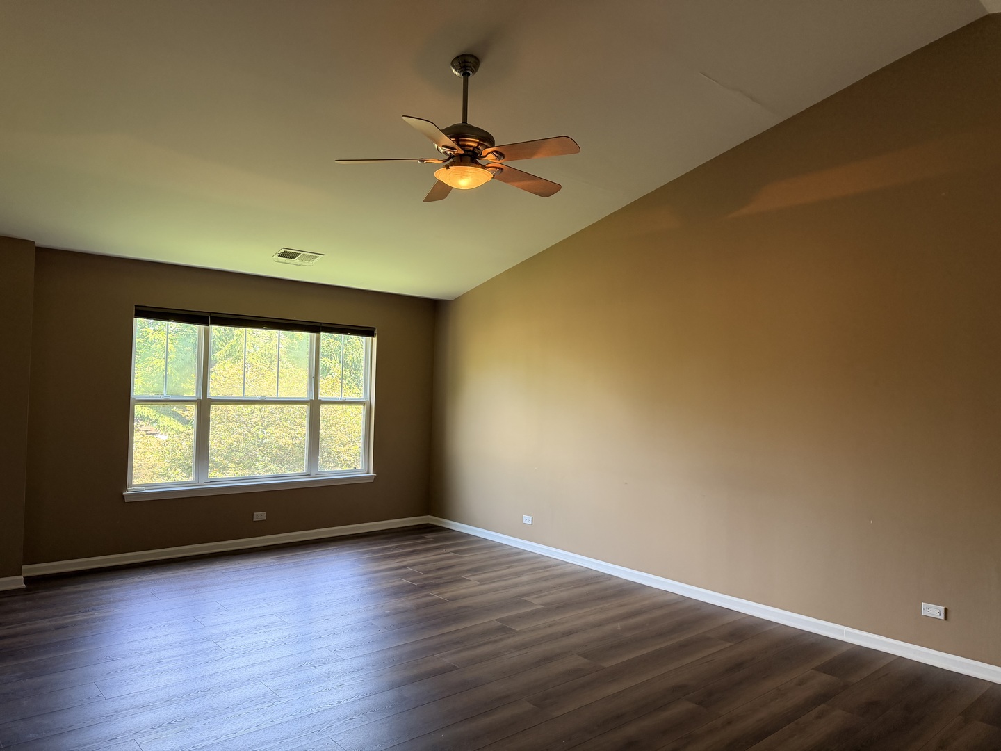1974 CRENSHAW Circle #1974, Vernon Hills, IL 60061