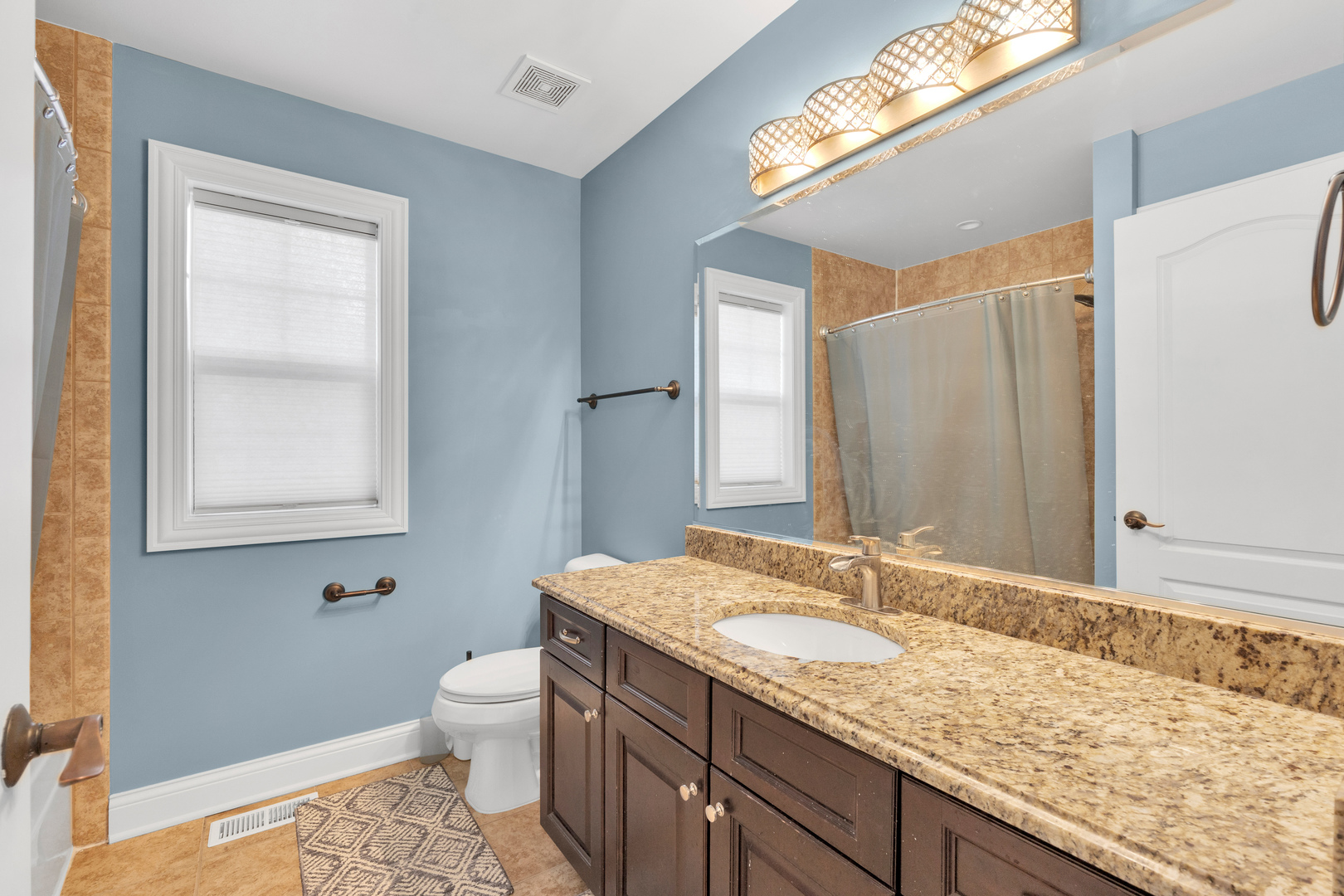 456 Arbor Lane, Wood Dale, IL 60191