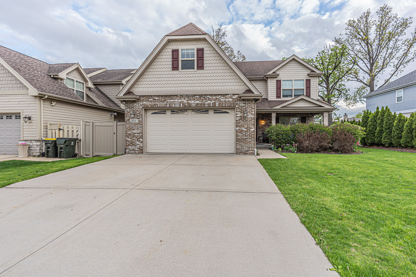 456 Arbor Lane, Wood Dale, IL 60191