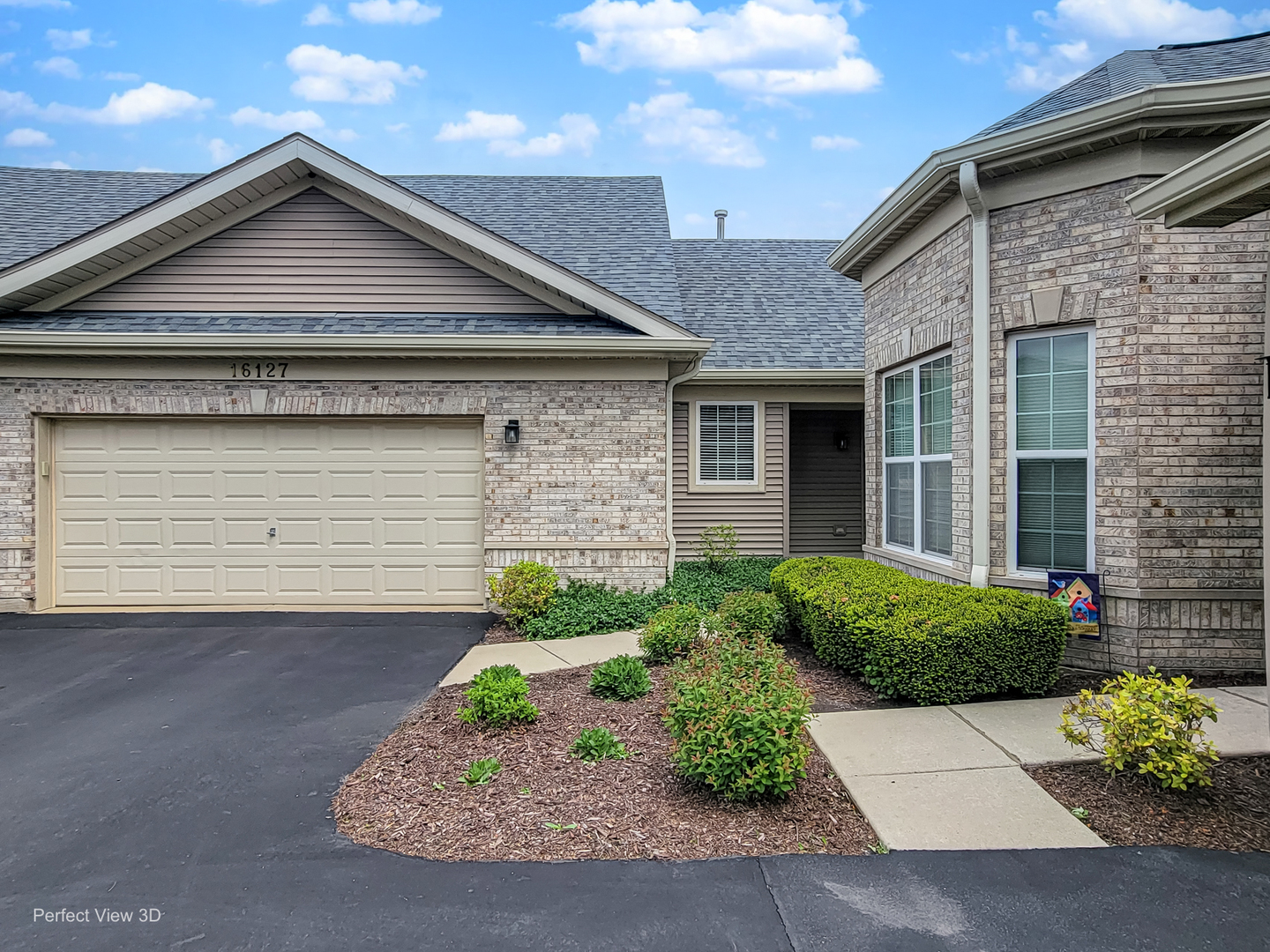 16127 Powderhorn Lake Way, Crest Hill, IL 60403
