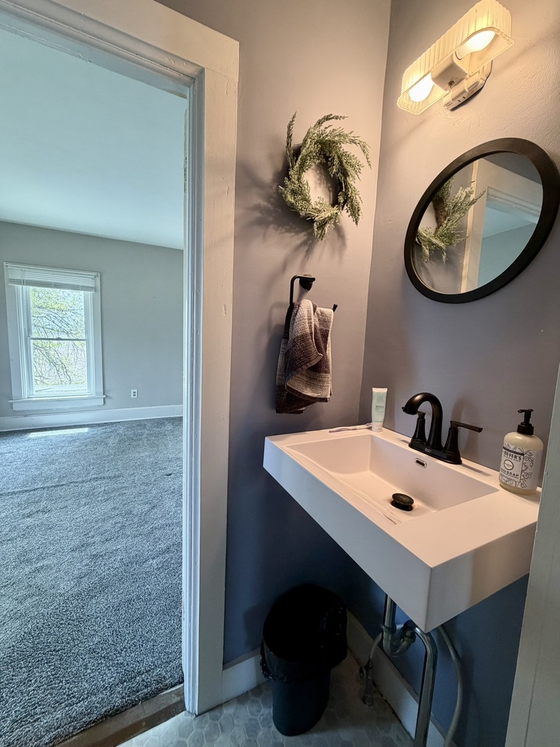 17767 2400 N Avenue, Wyanet, IL 61379