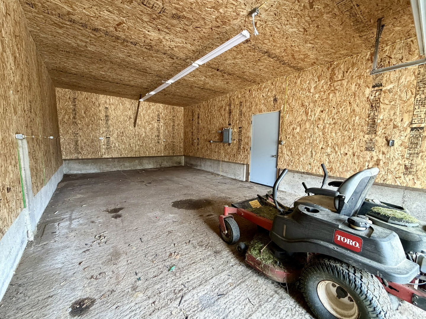 17767 2400 N Avenue, Wyanet, IL 61379