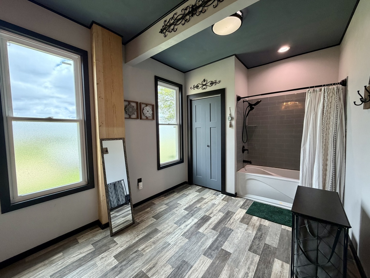 17767 2400 N Avenue, Wyanet, IL 61379