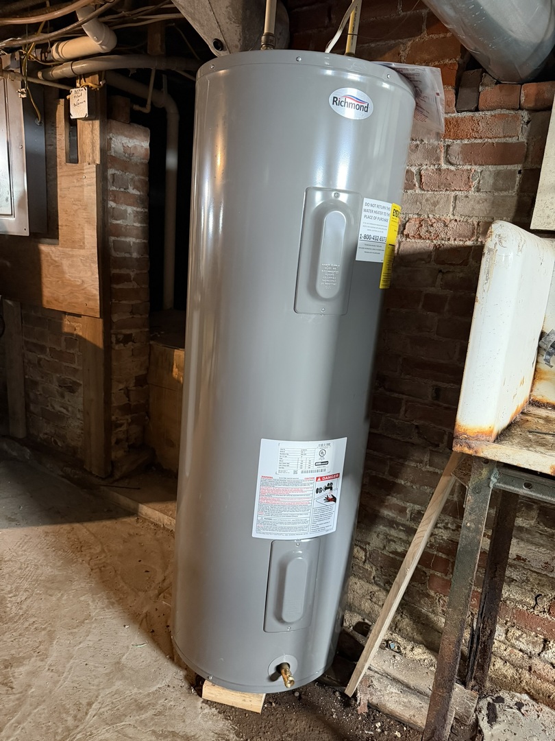 17767 2400 N Avenue, Wyanet, IL 61379