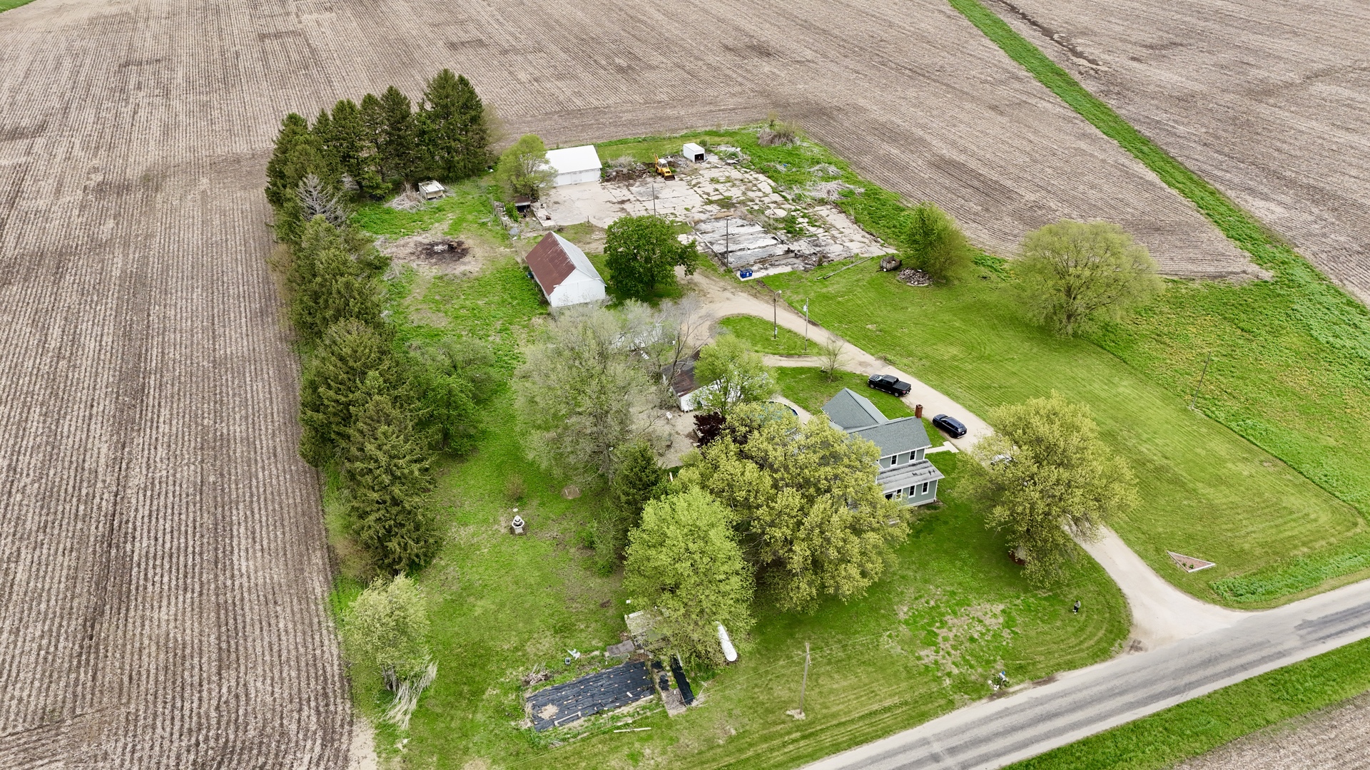 17767 2400 N Avenue, Wyanet, IL 61379