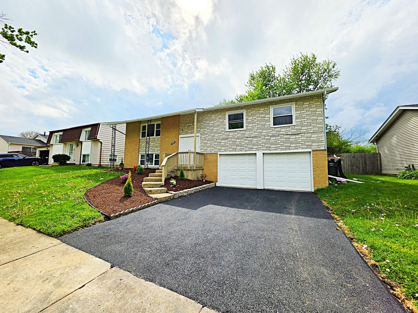 17850 Yale Lane, Country Club Hills, IL 60478