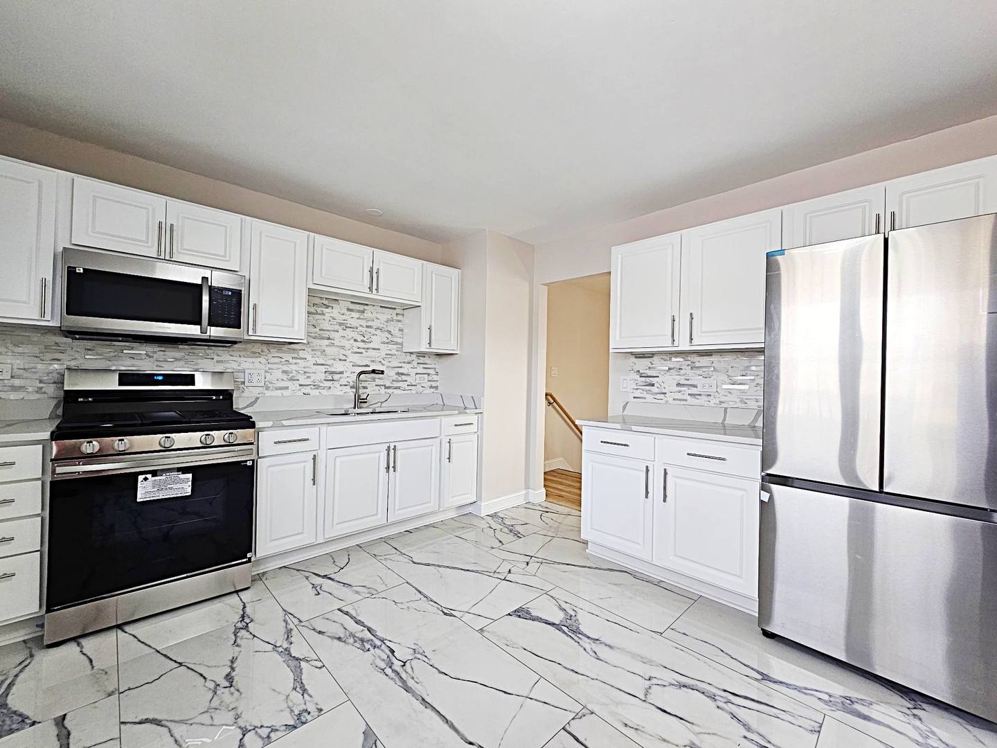 17850 Yale Lane, Country Club Hills, IL 60478