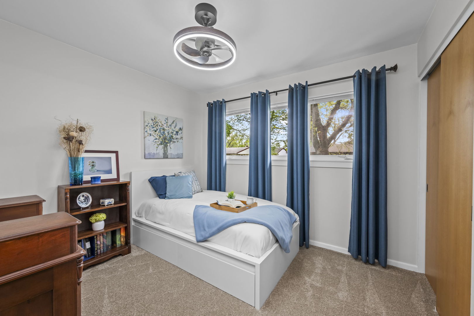 827 N Gibbons Avenue, Arlington Heights, IL 60004