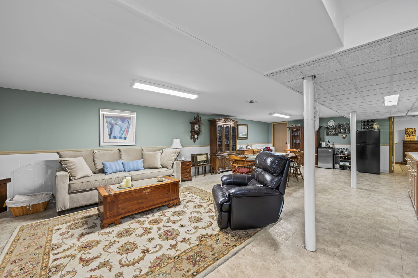 827 N Gibbons Avenue, Arlington Heights, IL 60004