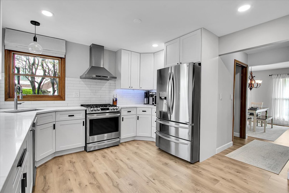 1450 Canter Lane, Bartlett, IL 60103