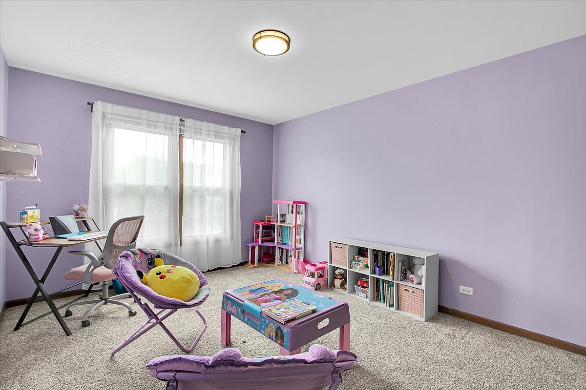 1450 Canter Lane, Bartlett, IL 60103