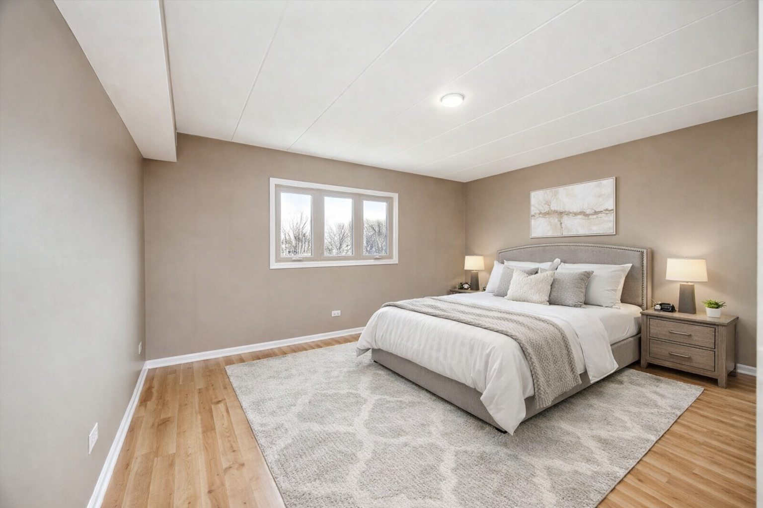 9430 Greenbriar Drive #2H, Hickory Hills, IL 60457