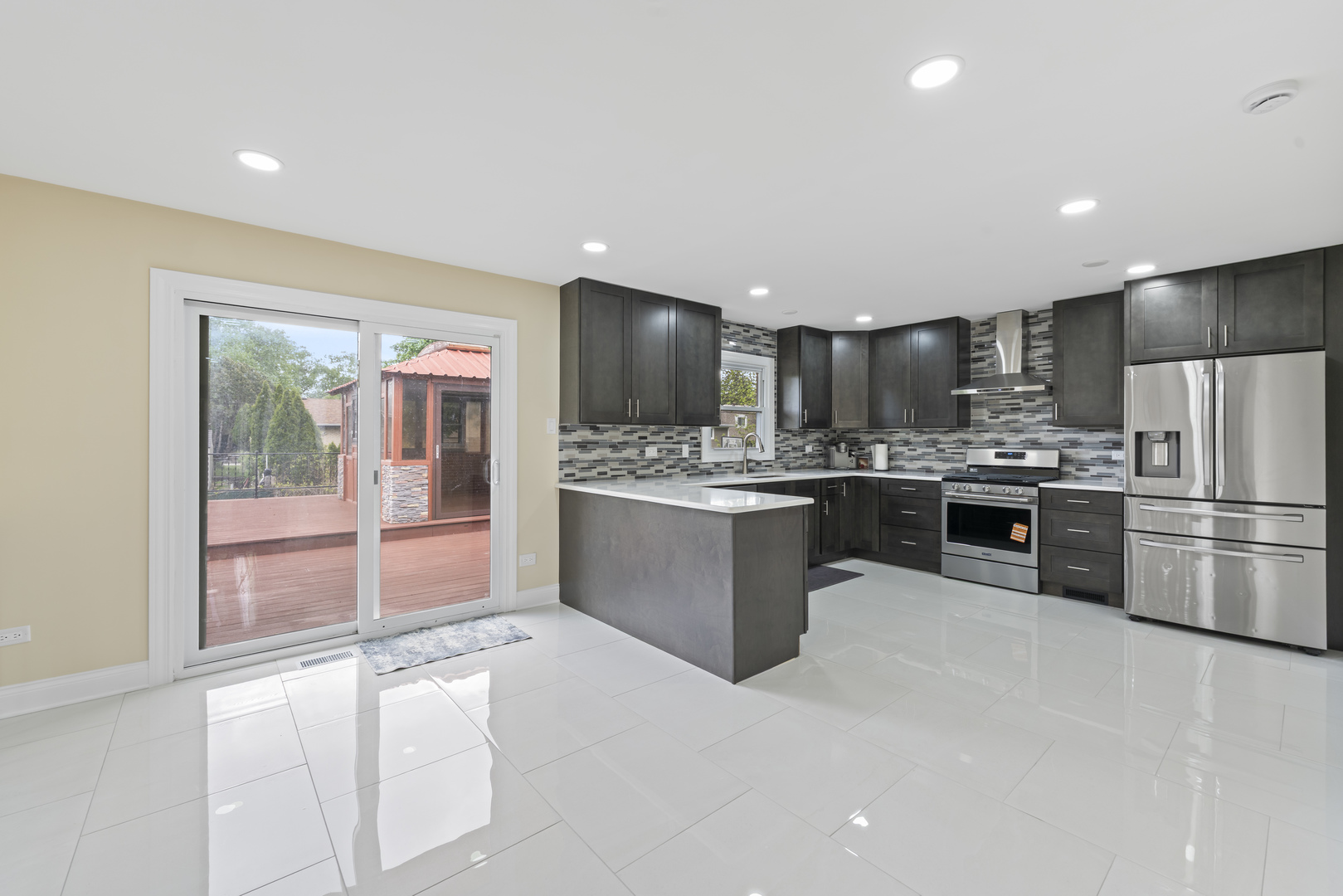 10403 Broadmoor Drive, Palos Hills, IL 60465