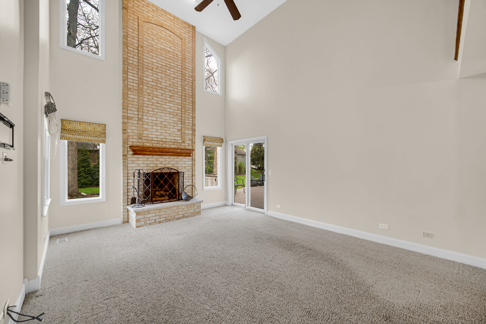 613 Ford Lane, Bartlett, IL 60103