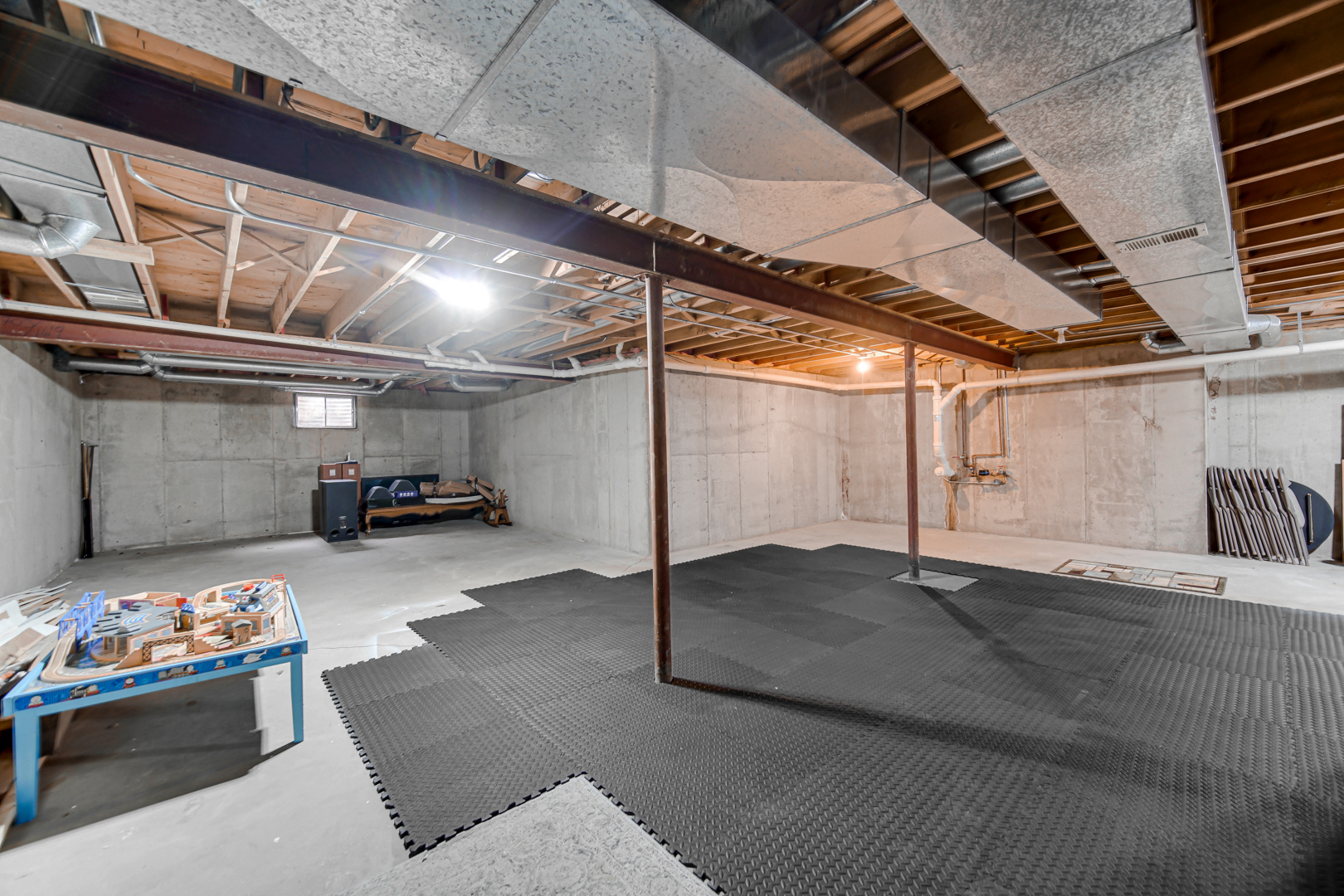 613 Ford Lane, Bartlett, IL 60103