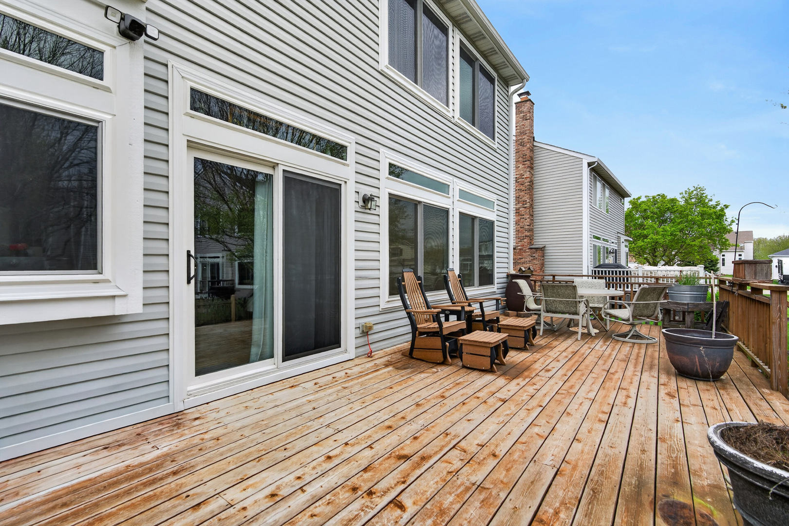 1160 Heavens Gate, Lake In The Hills, IL 60156