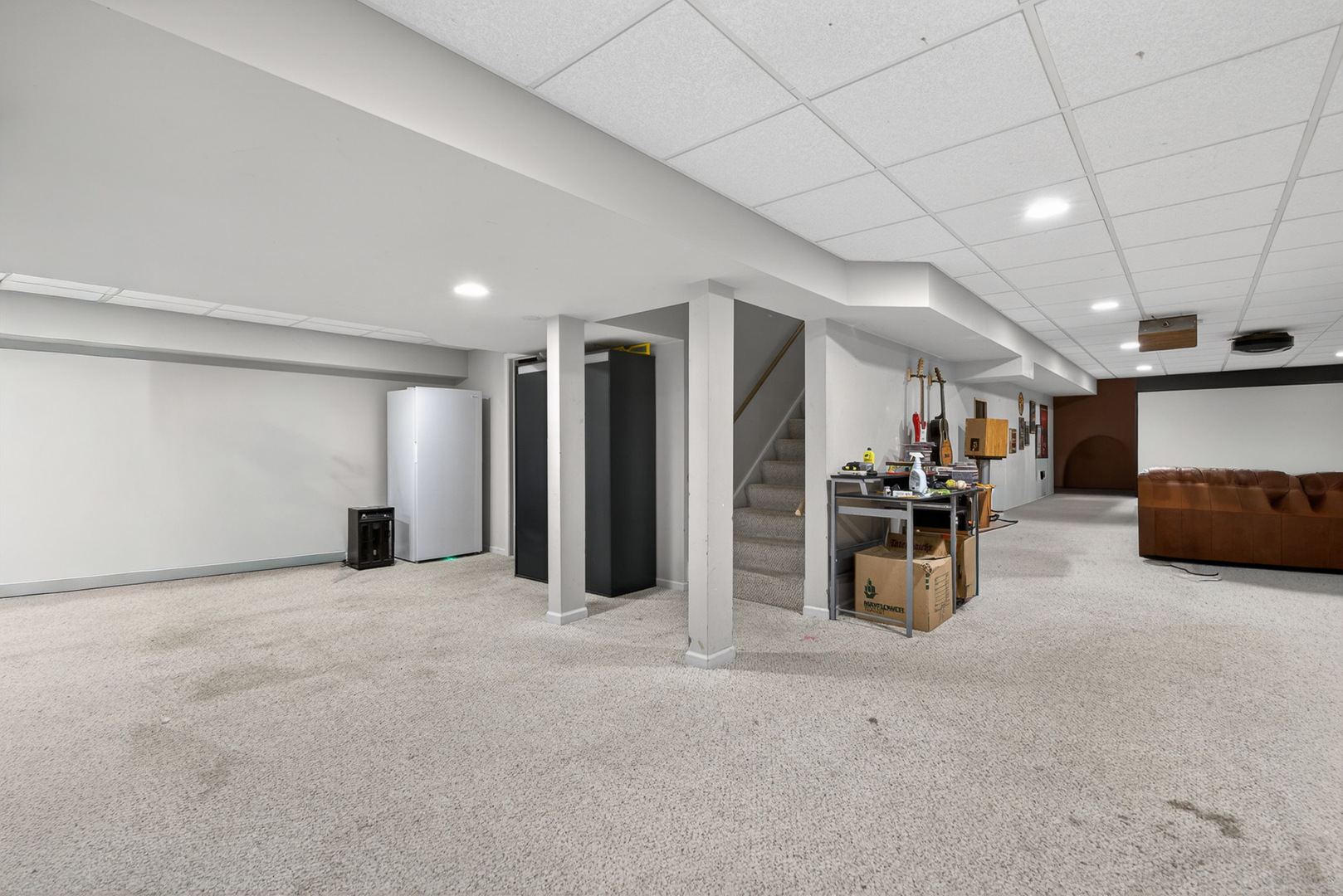 1160 Heavens Gate, Lake In The Hills, IL 60156