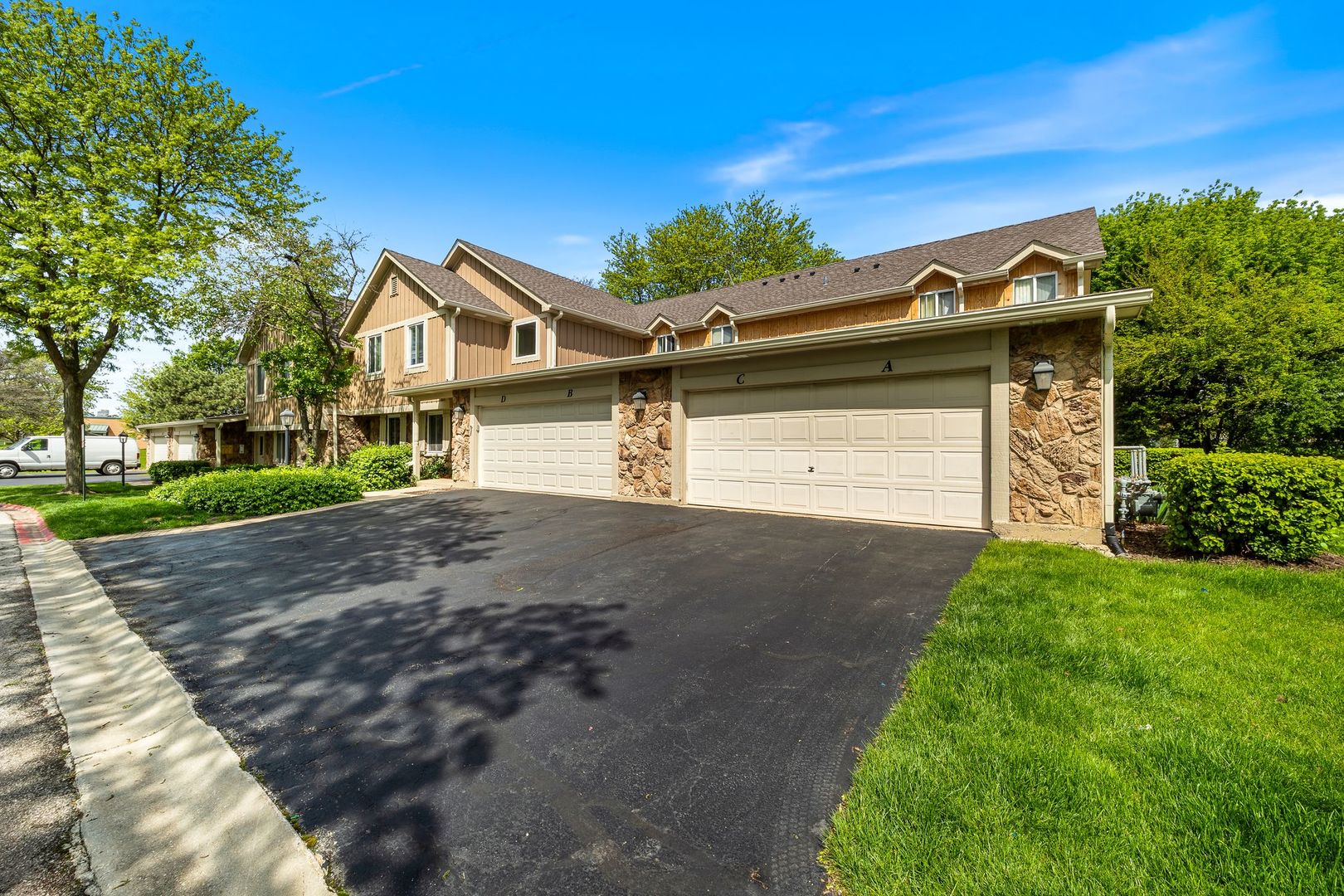 435 Sandpiper Court #A, Aurora, IL 60504