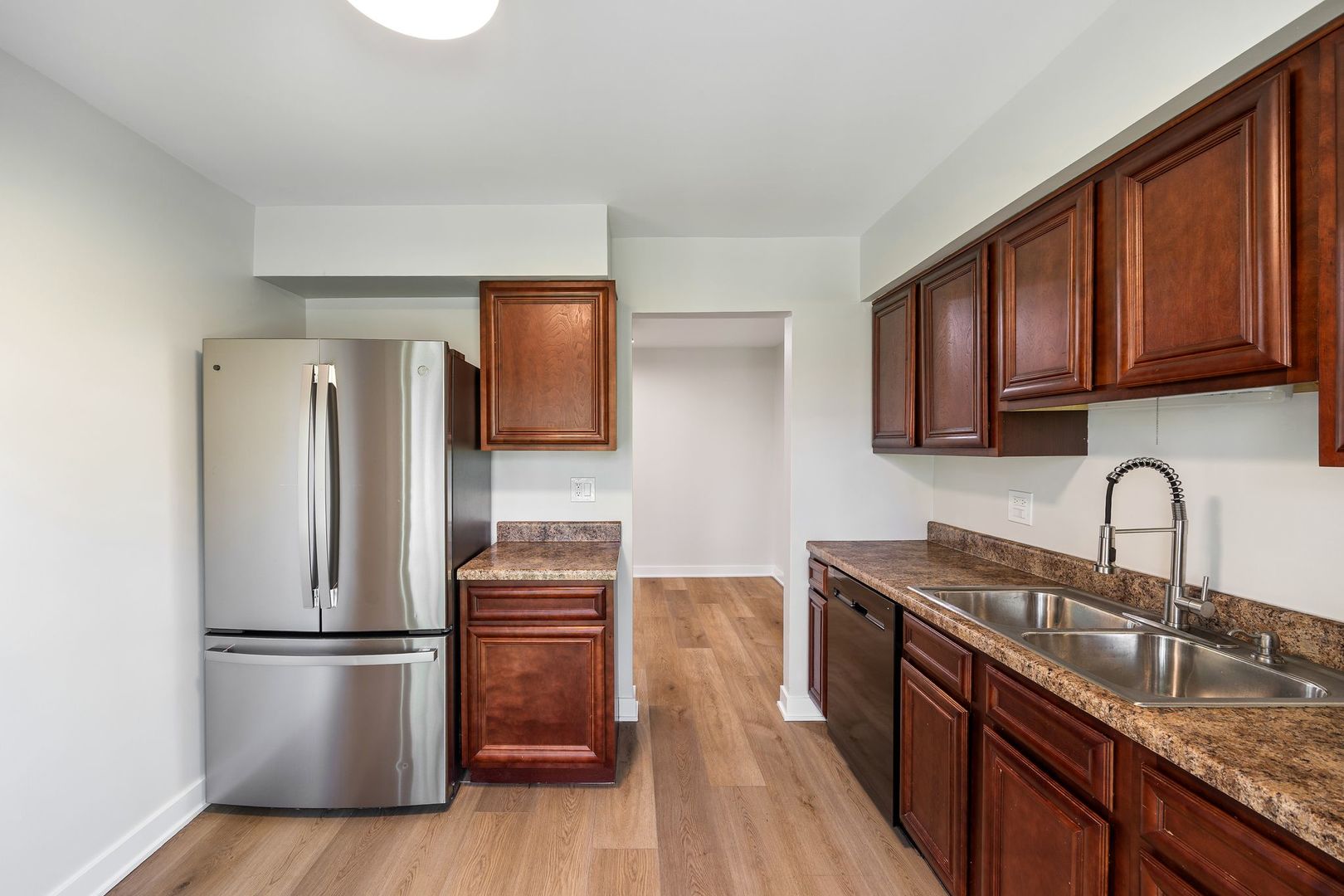 435 Sandpiper Court #A, Aurora, IL 60504