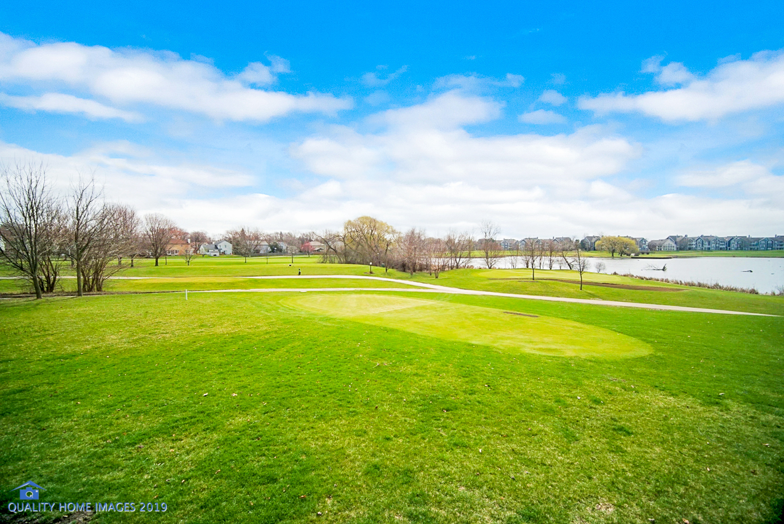 1447 Club Drive #A, Glendale Heights, IL 60139