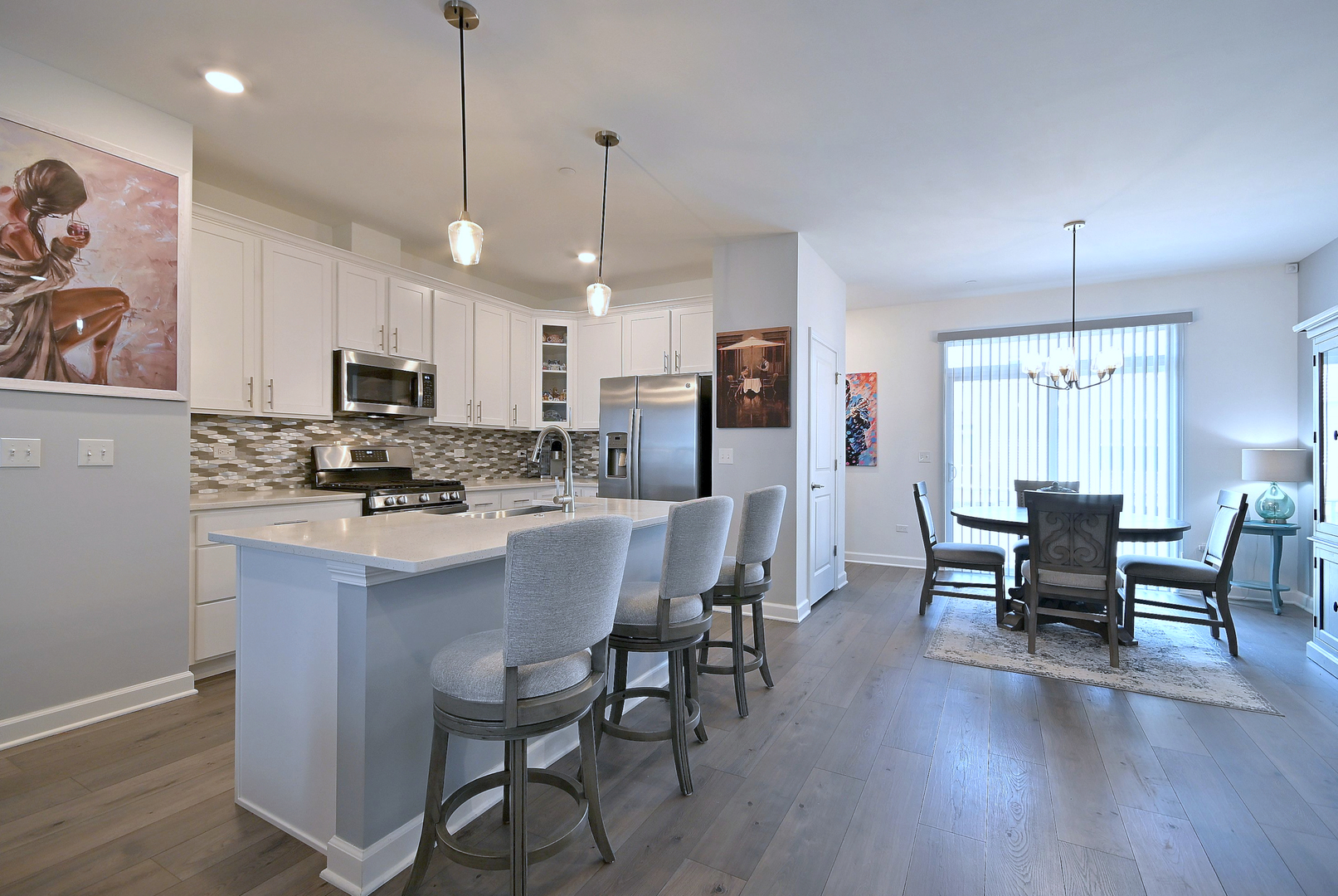 1538 Times Drive, Des Plaines, IL 60018