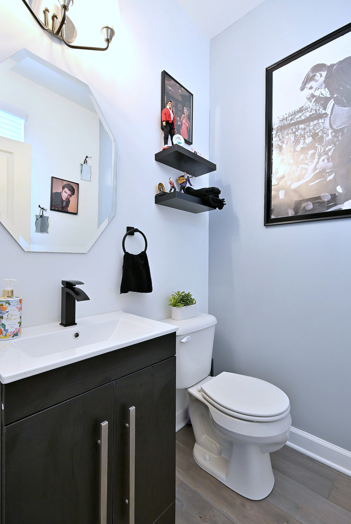 1538 Times Drive, Des Plaines, IL 60018