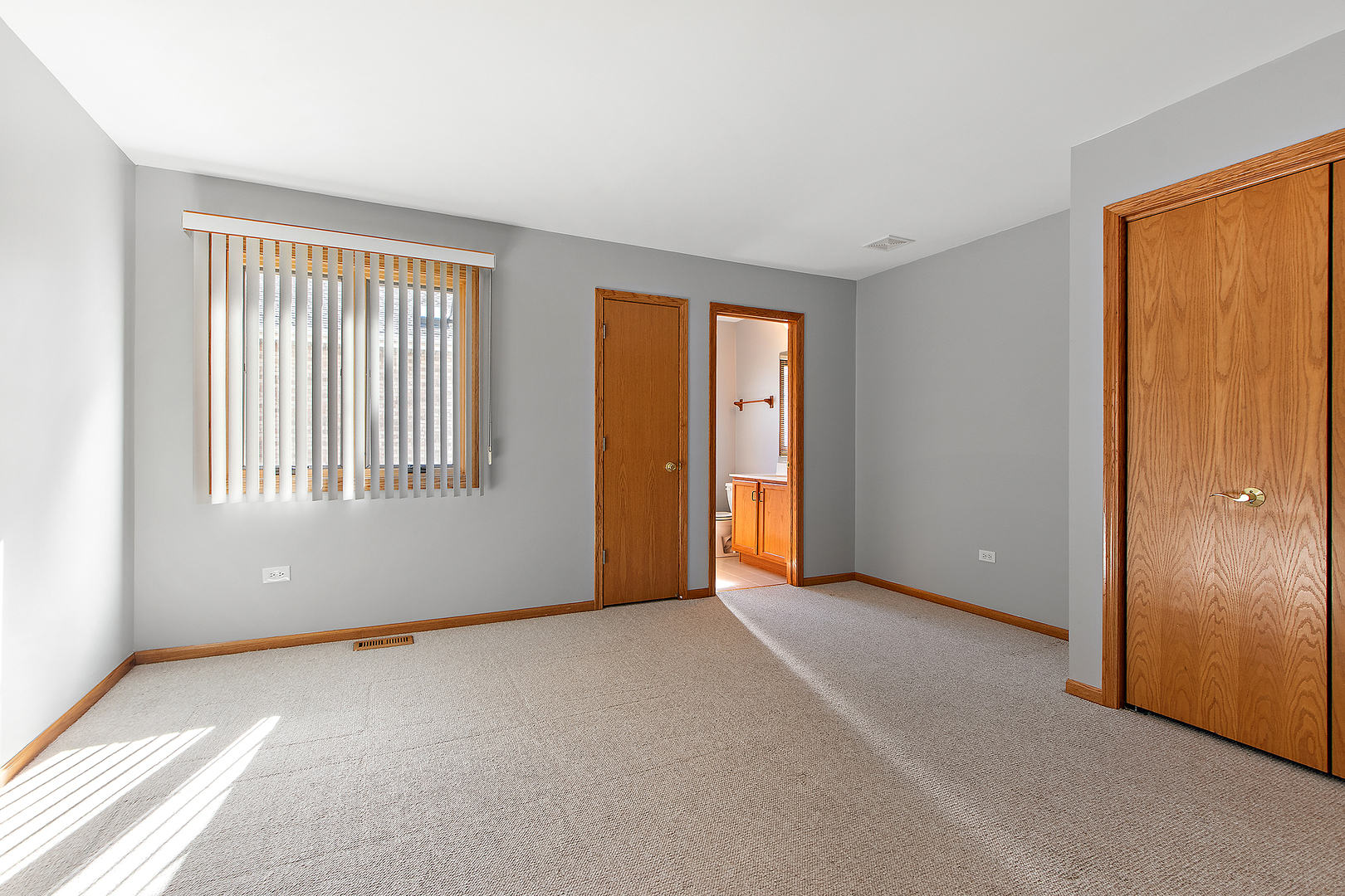 17915 Crooked Creek Court, Orland Park, IL 60467