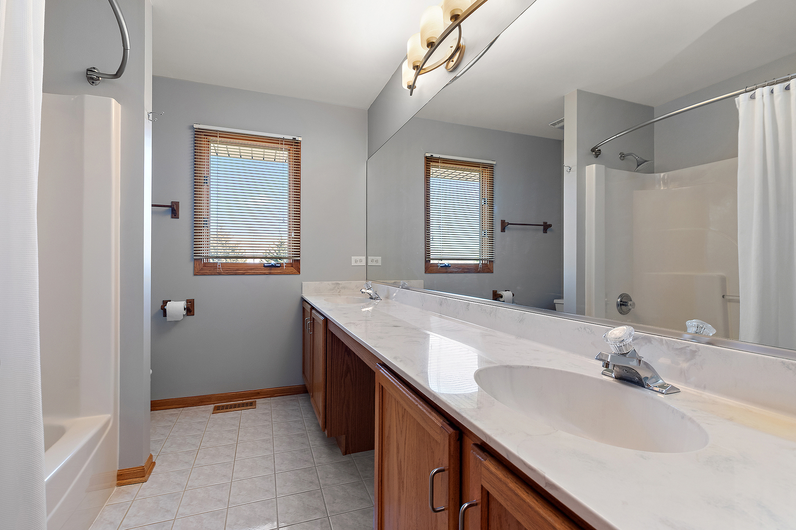 17915 Crooked Creek Court, Orland Park, IL 60467