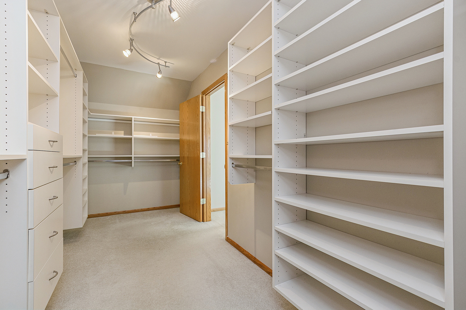 17915 Crooked Creek Court, Orland Park, IL 60467