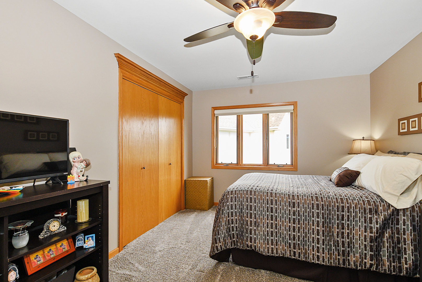 19 Saint Moritz Drive #201, Palos Park, IL 60464