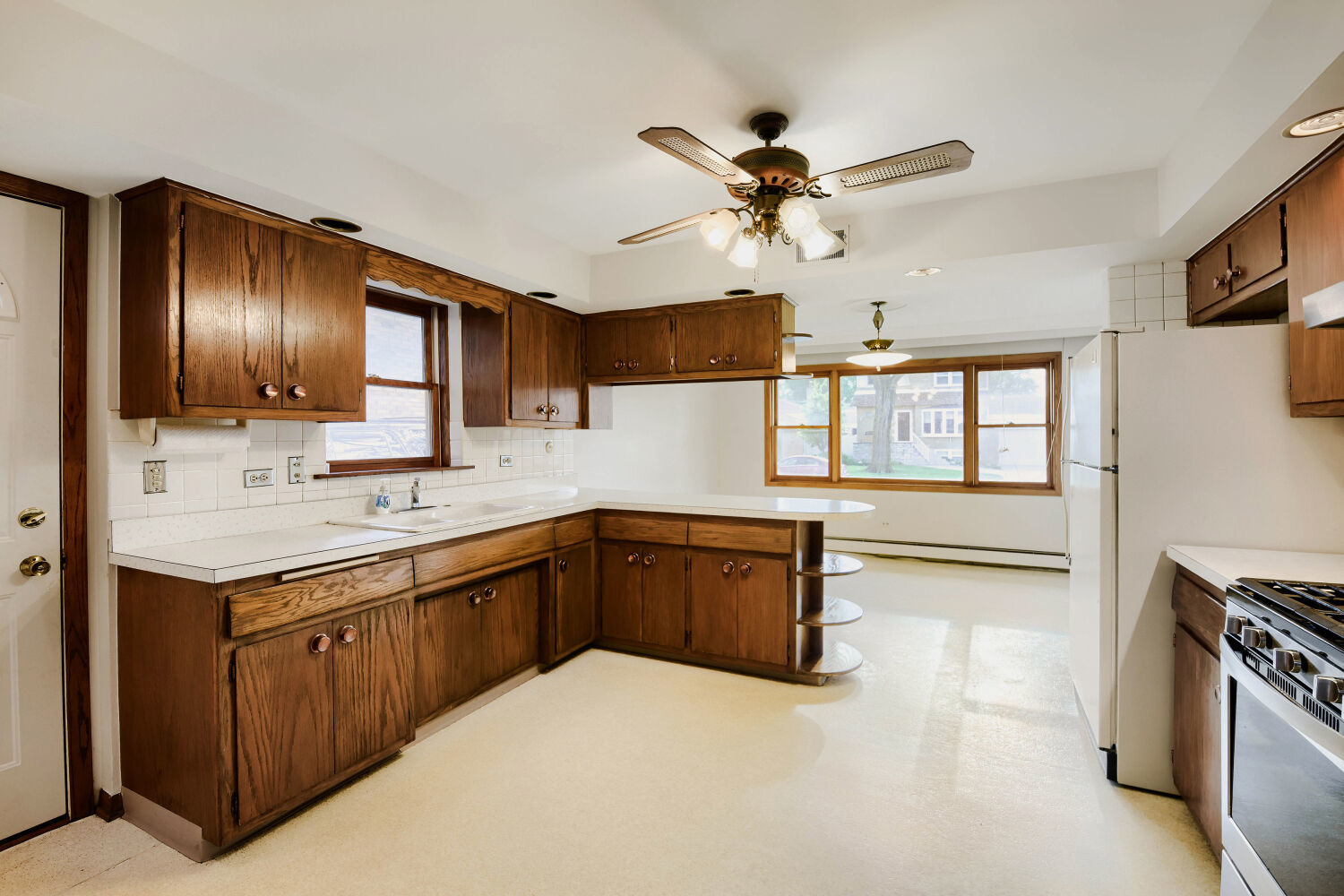 10411 S Millard Avenue, Chicago, IL 60655