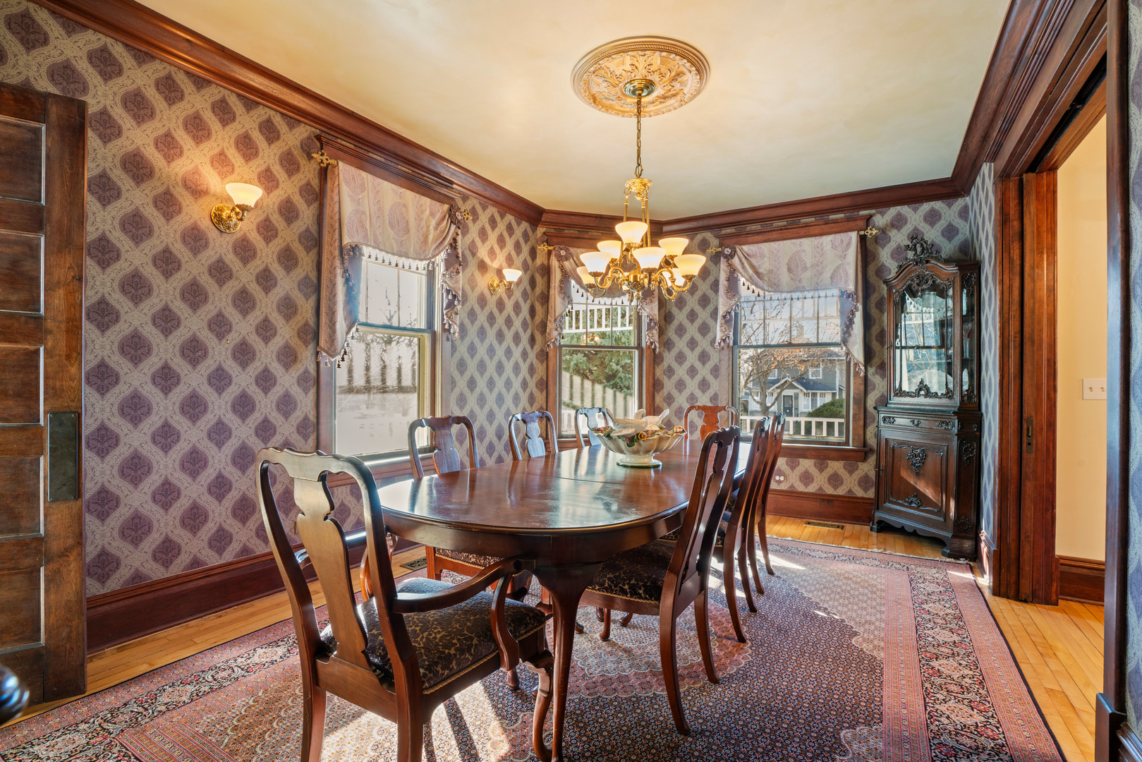 300 E Euclid Avenue, Arlington Heights, IL 60004