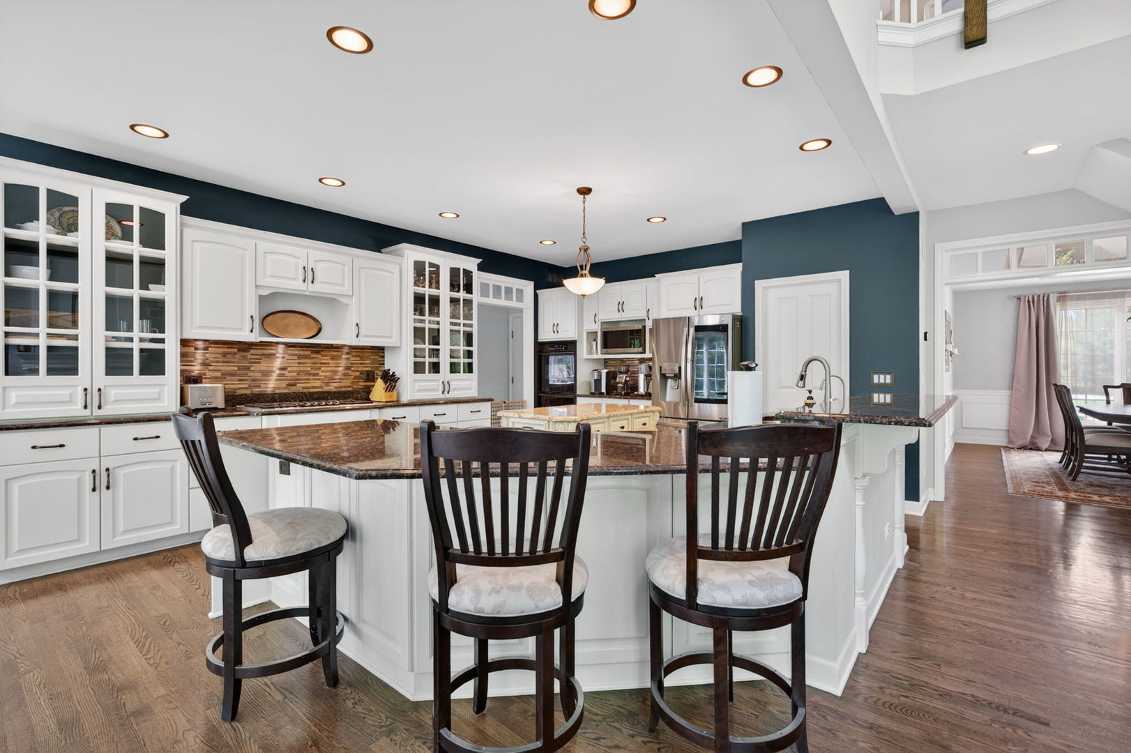 40W310 Waterford Lane, St. Charles, IL 60175