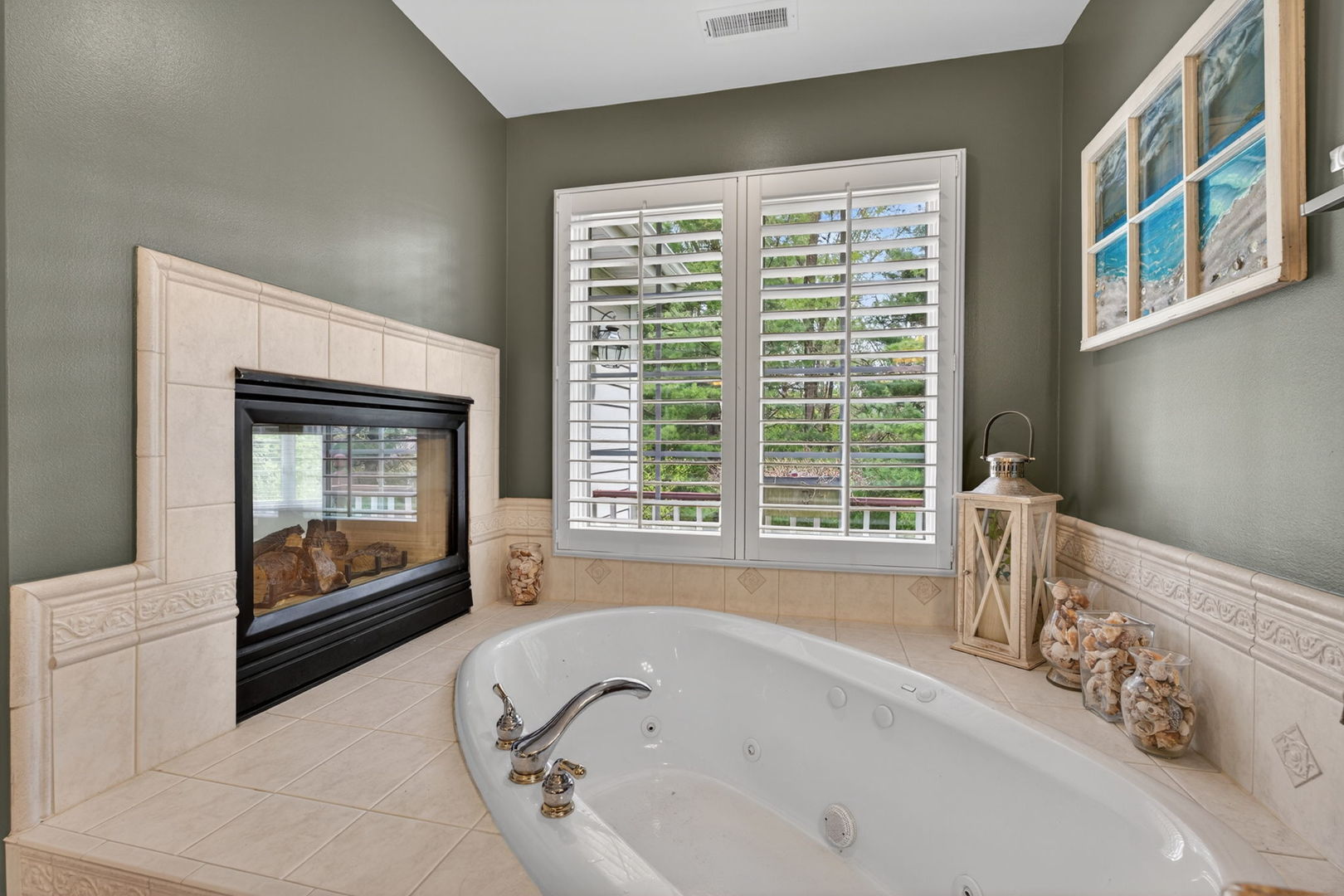 40W310 Waterford Lane, St. Charles, IL 60175