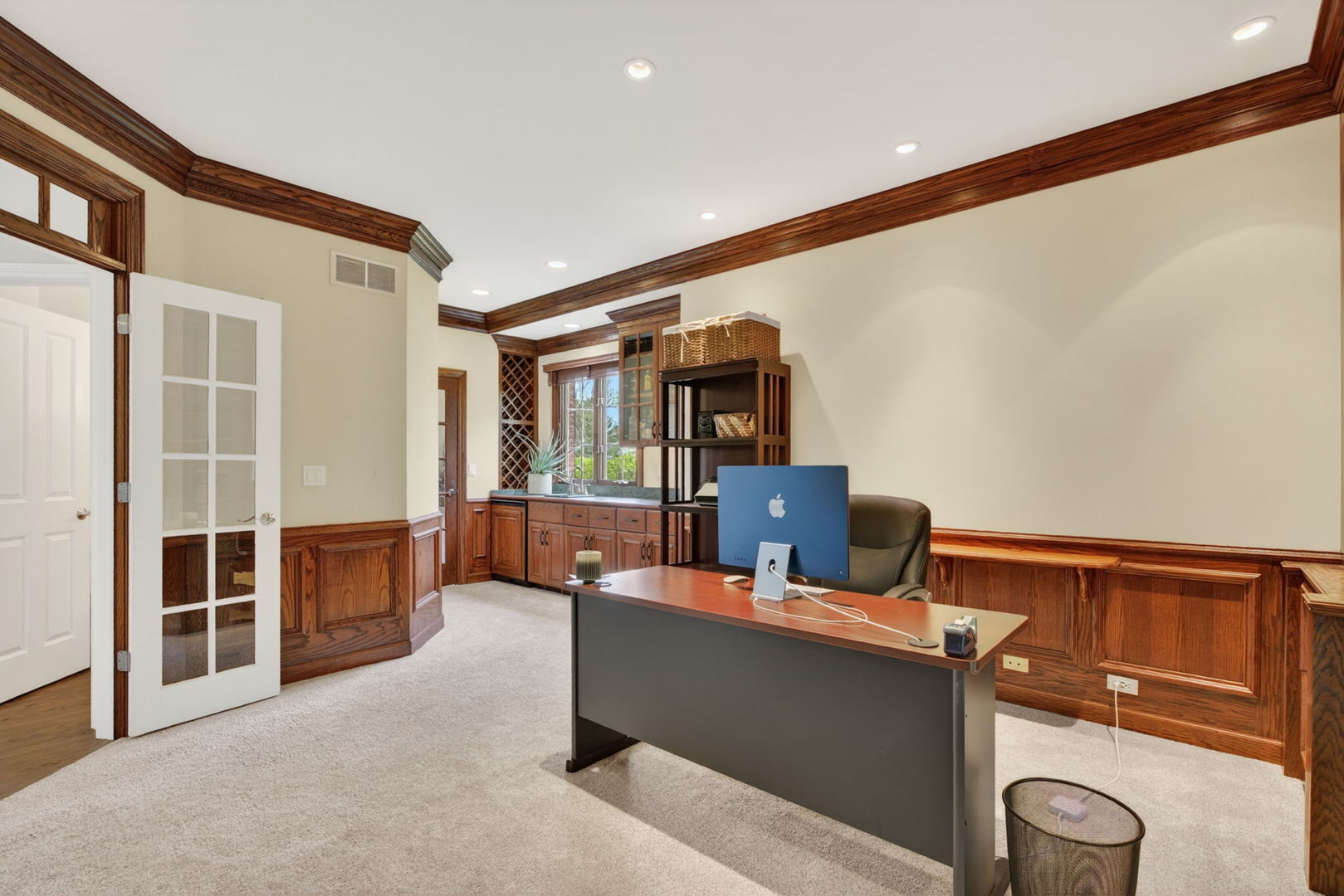 40W310 Waterford Lane, St. Charles, IL 60175