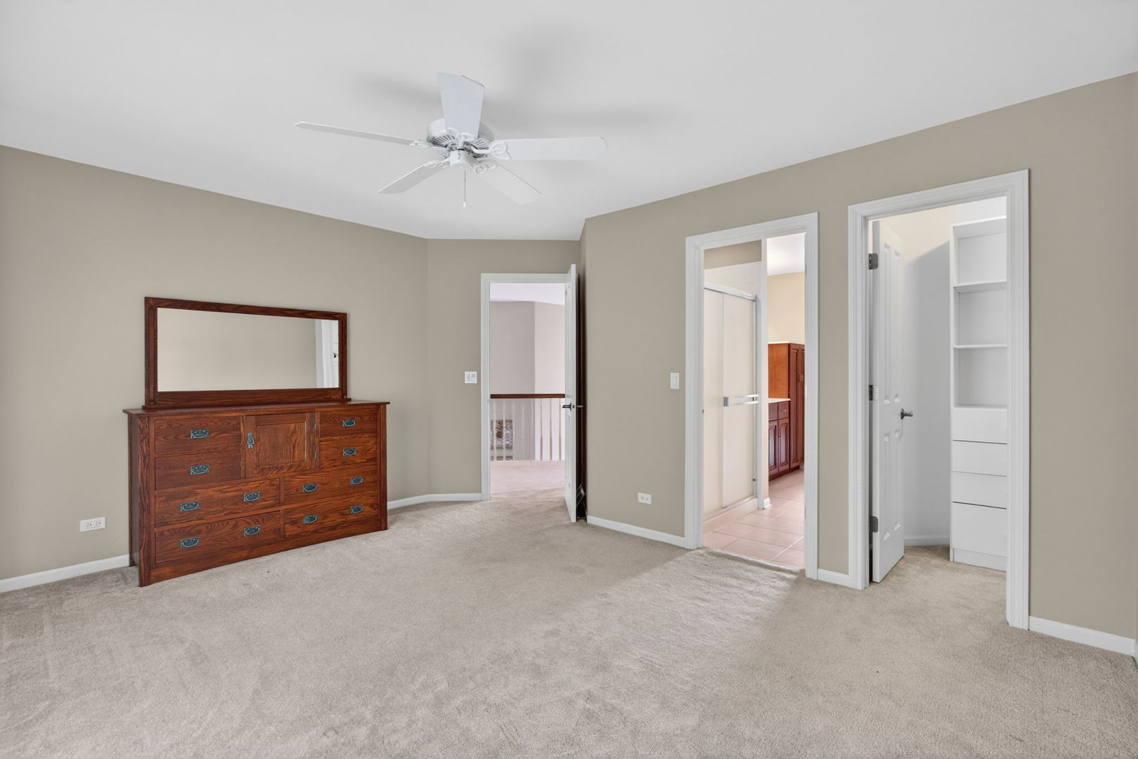 40W310 Waterford Lane, St. Charles, IL 60175